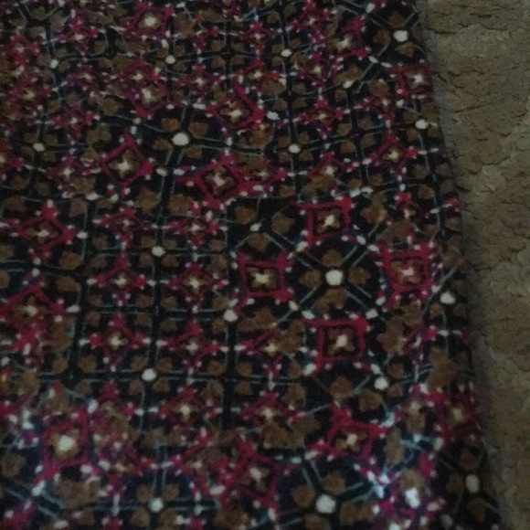 Lularoe Tc leggings - Picture 2 of 3